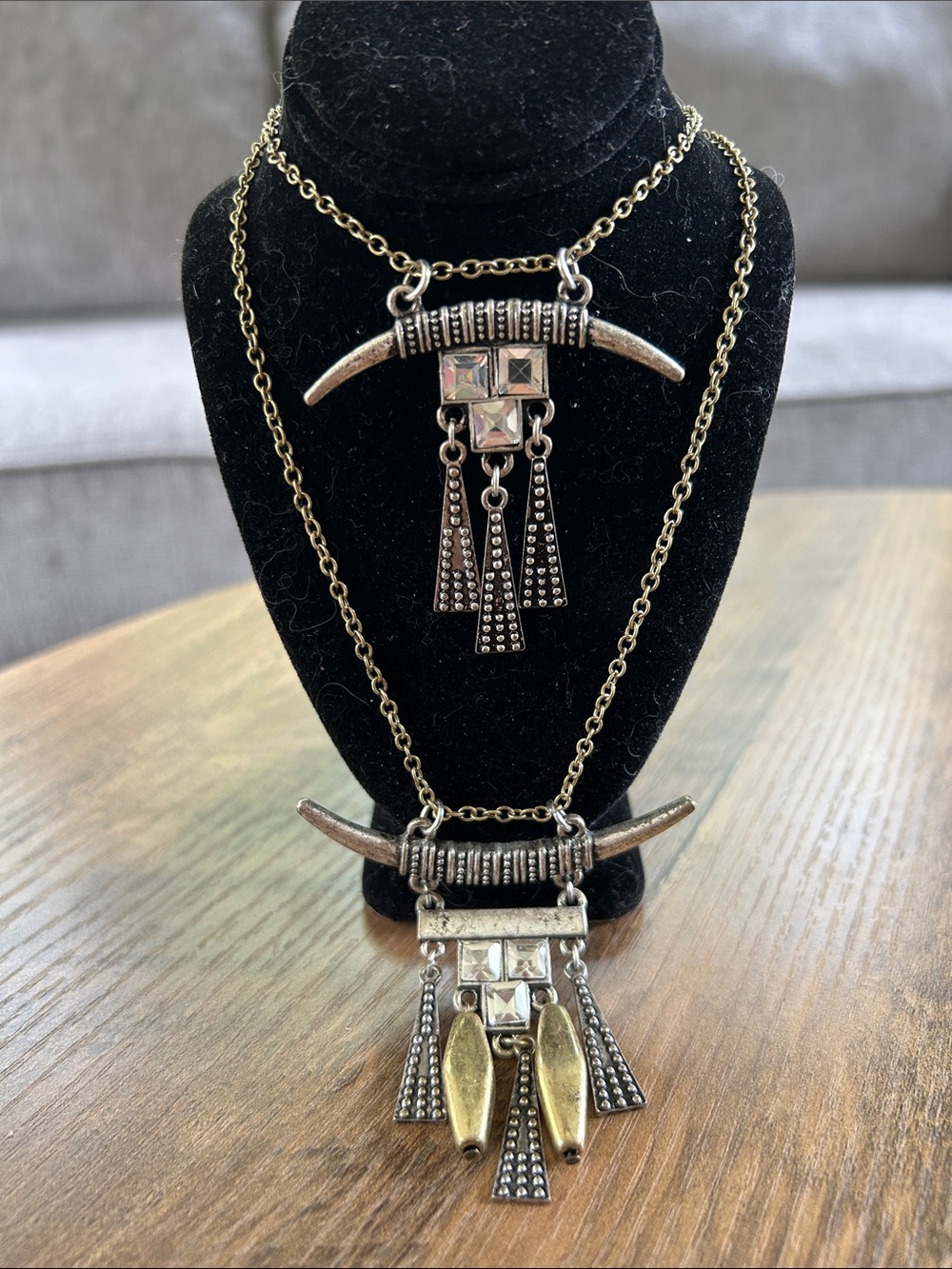 Two-Tier Mixed Metal Horn Pendant Necklace - Silver & Gold